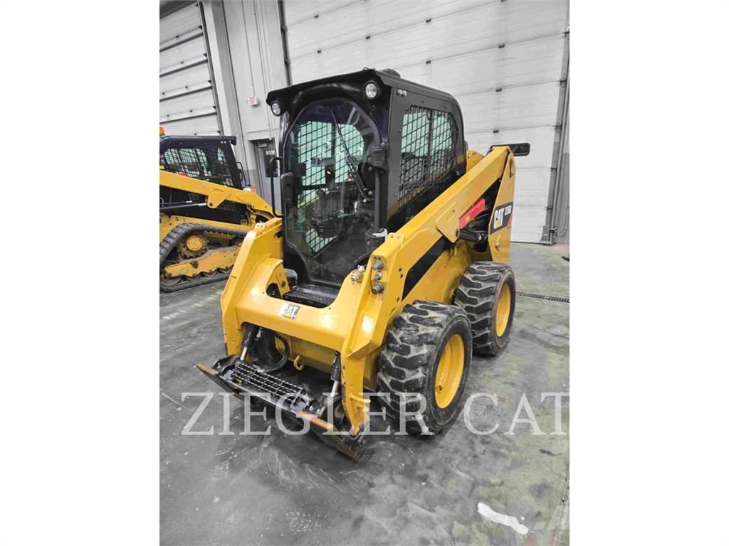 CAT 236D Minicargadoras