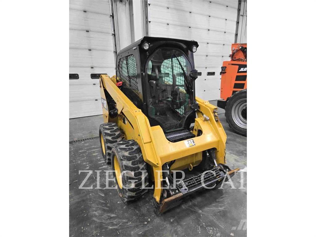 CAT 236D Minicargadoras