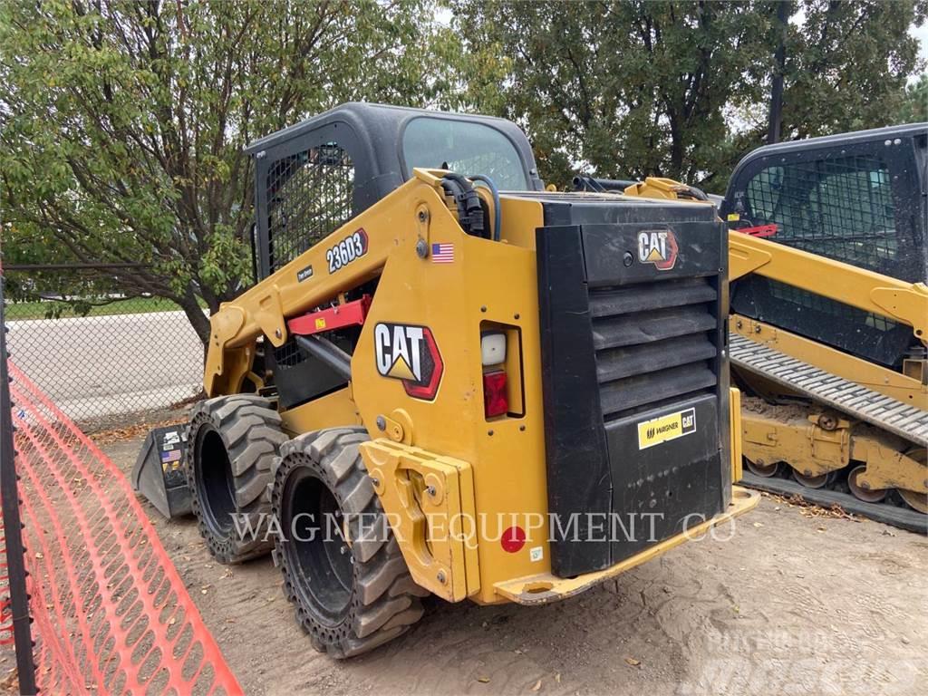 CAT 236D3 Minicargadoras