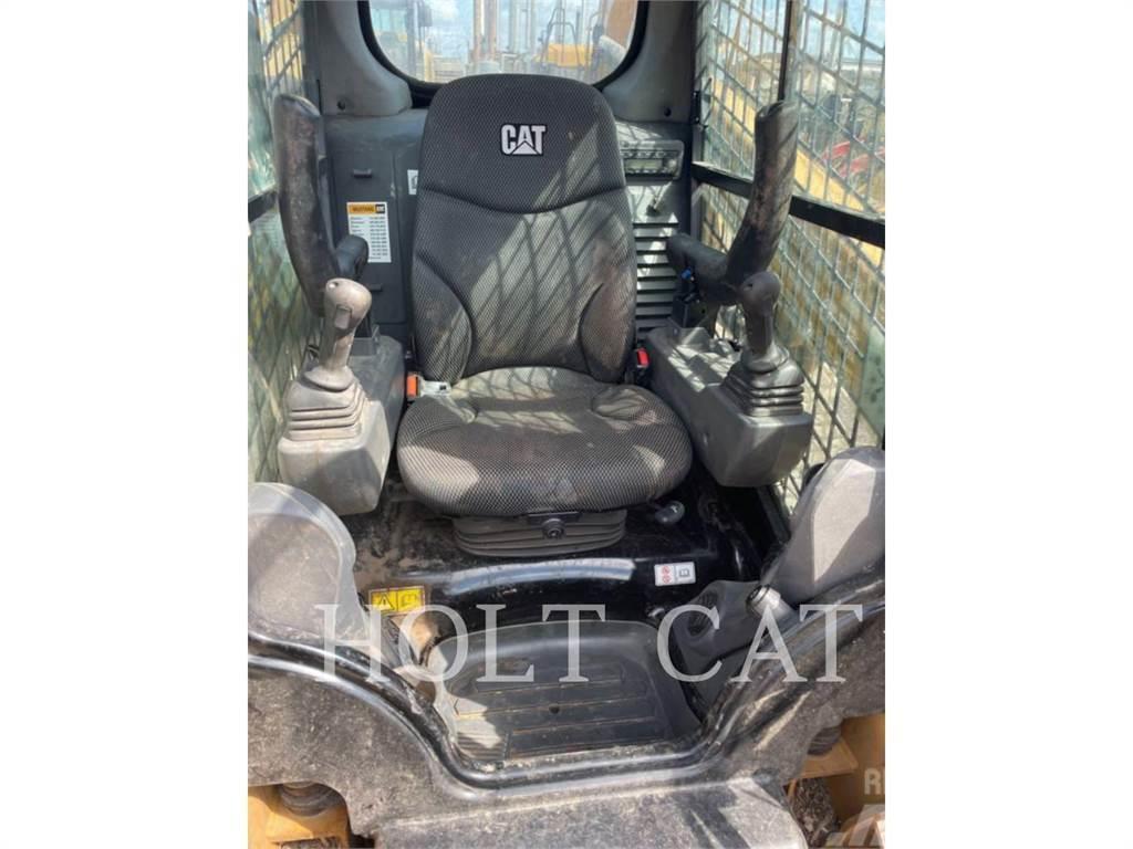 CAT 239D Minicargadoras