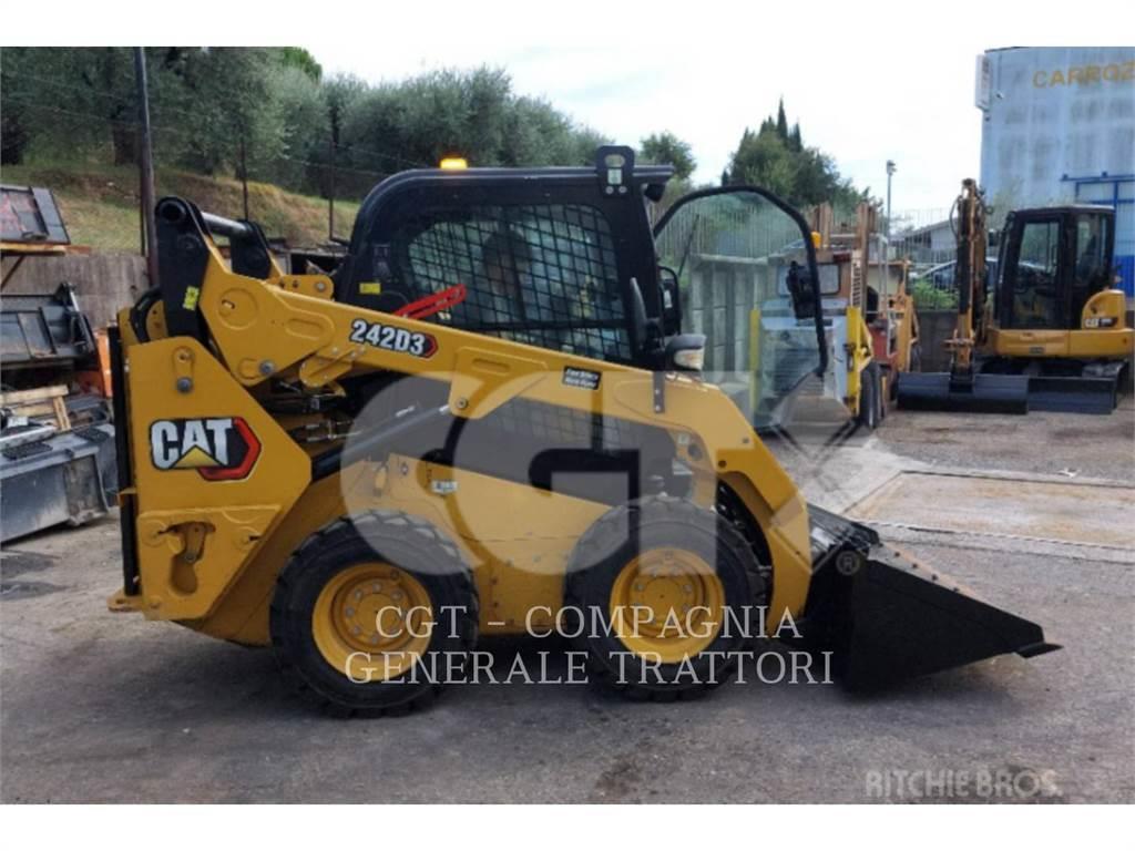 CAT 242D3 Minicargadoras