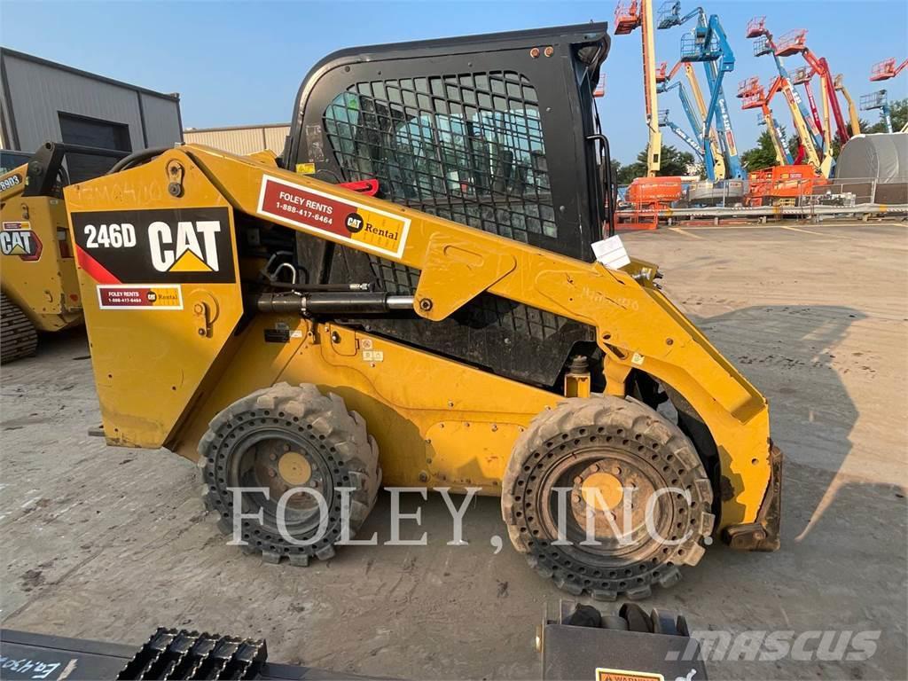 CAT 246D Minicargadoras