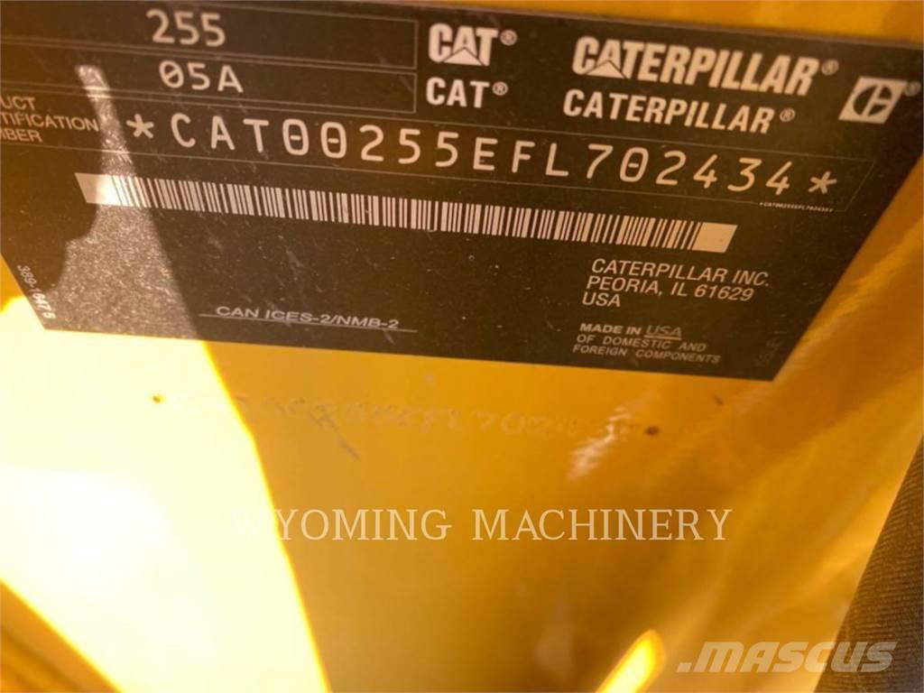 CAT 255 Minicargadoras