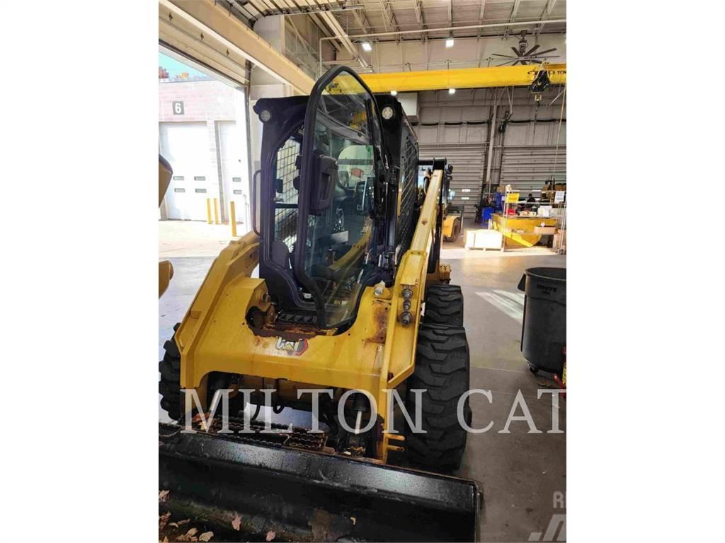 CAT 262D3 Minicargadoras