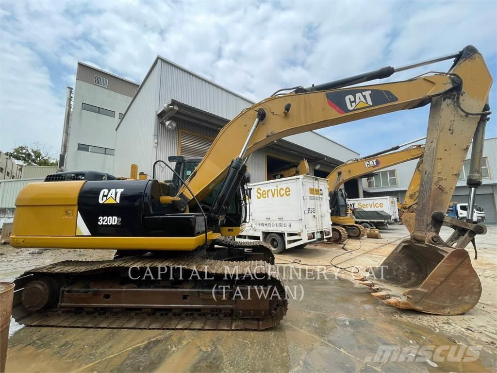 CAT 320D2 Excavadoras sobre orugas