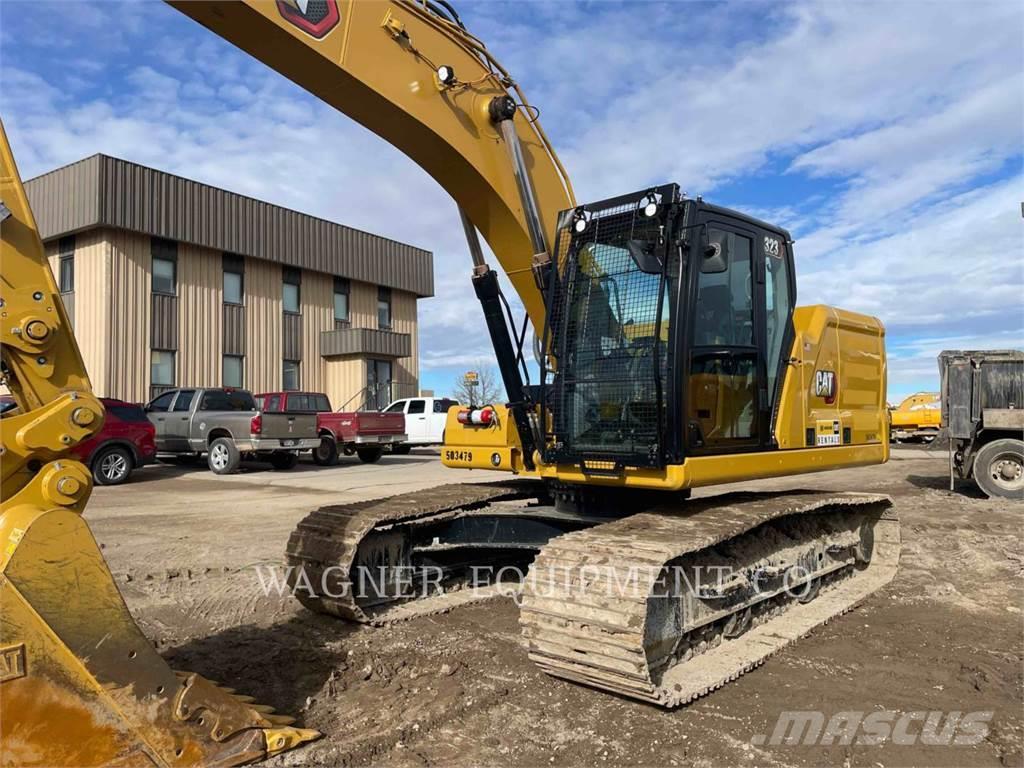 CAT 323 Excavadoras sobre orugas