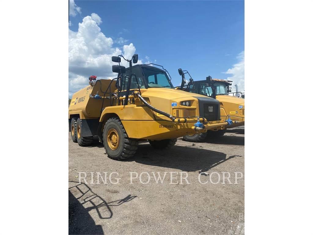 CAT 725C2WW Camiones cisternas