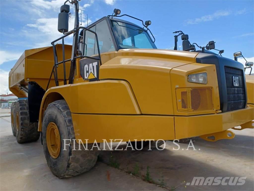 CAT 745 Camiones articulados