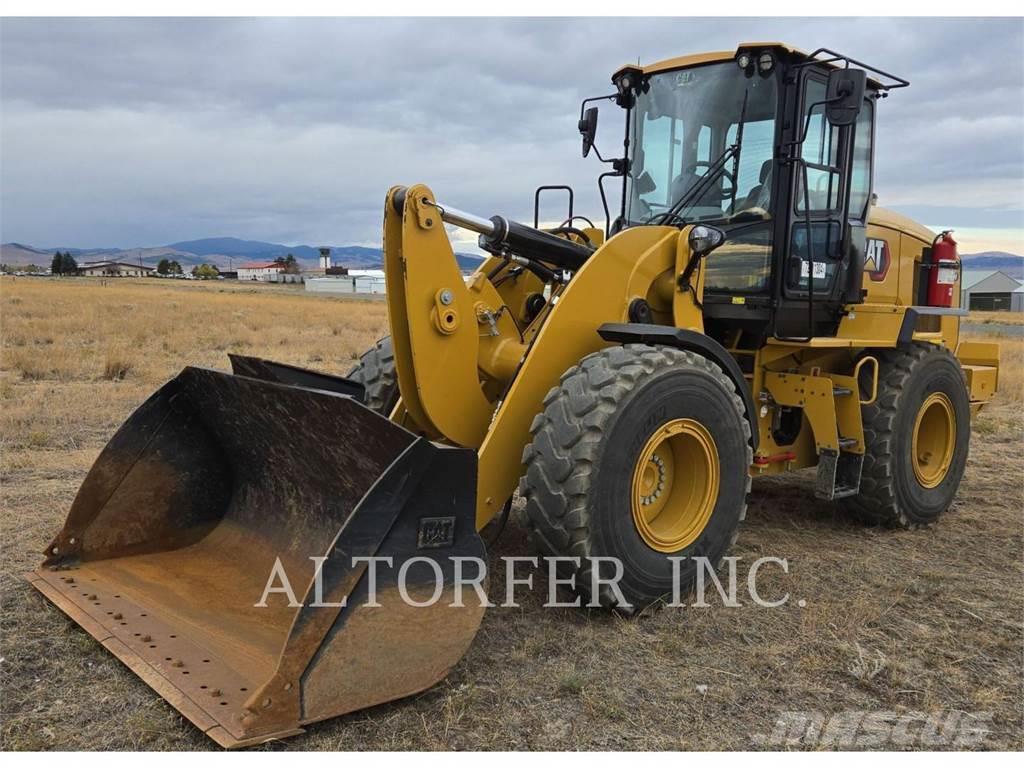 CAT 930M Buldozer sobre oruga