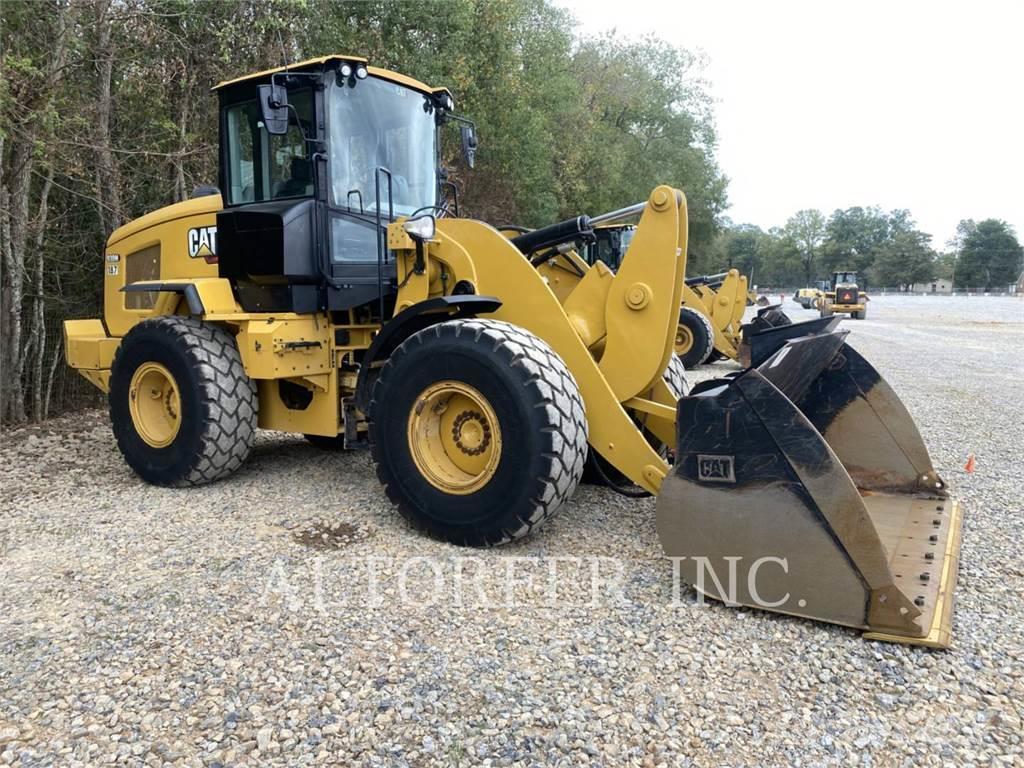 CAT 930M Buldozer sobre oruga