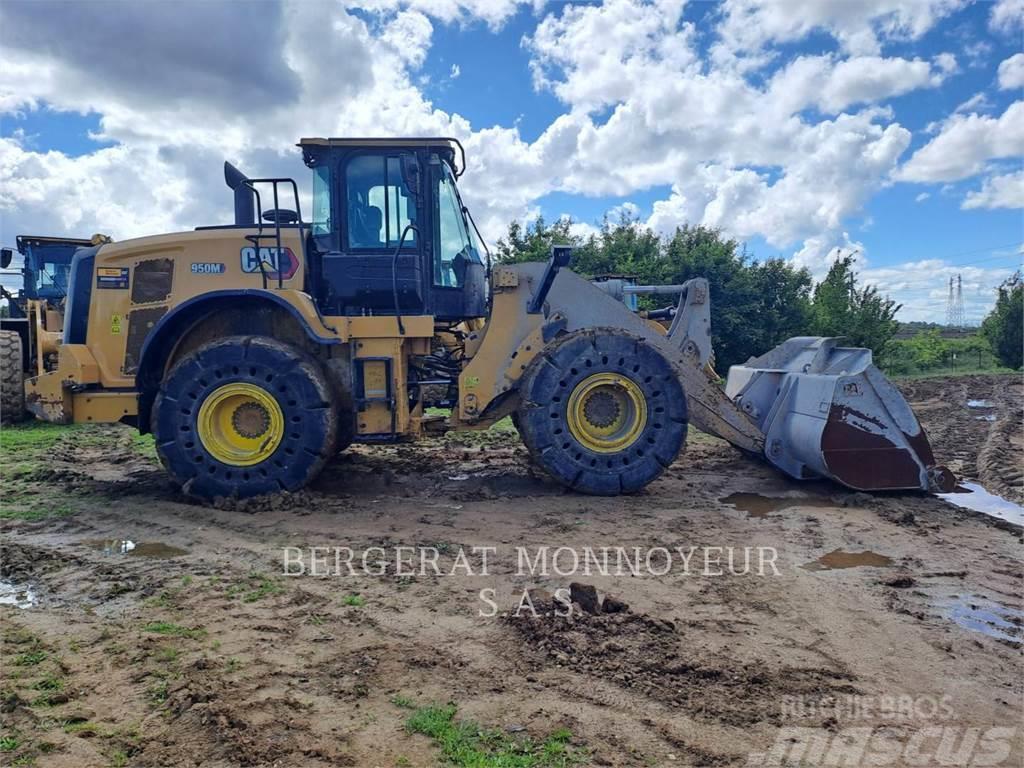 CAT 950M Cargadoras sobre ruedas