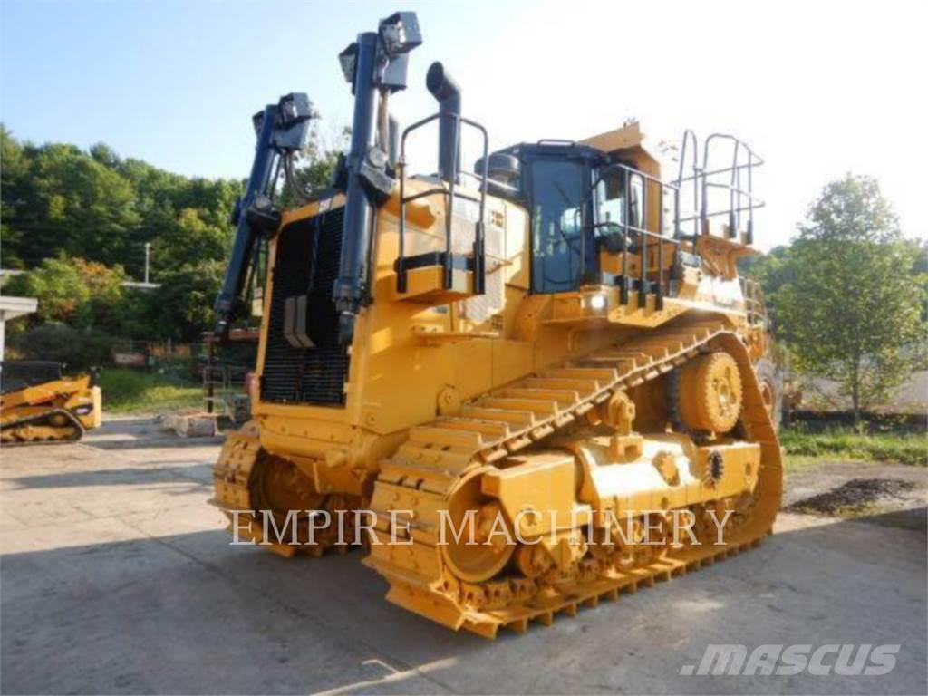 CAT D10T2 Buldozer sobre oruga