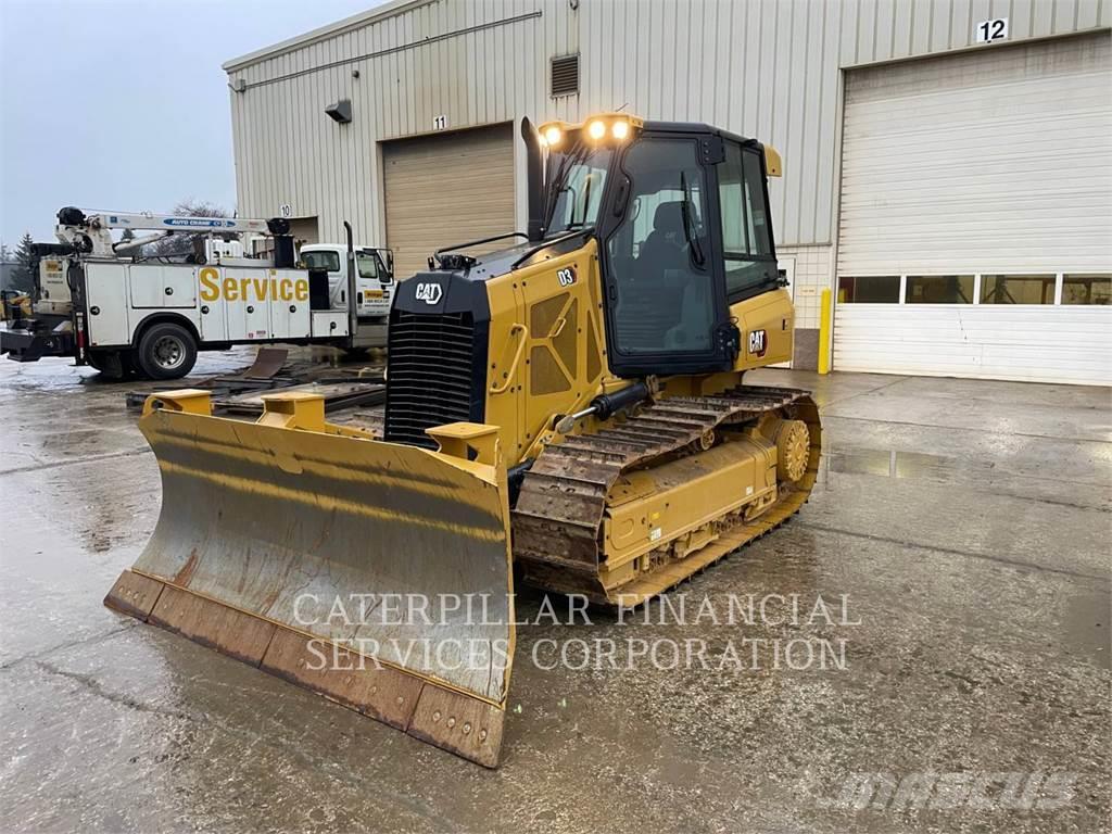 CAT D3 Buldozer sobre oruga