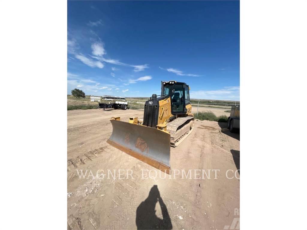 CAT D3 Buldozer sobre oruga