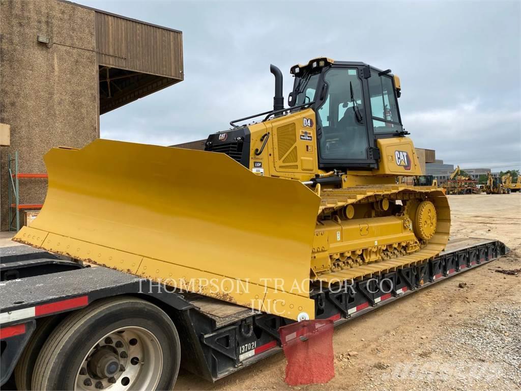 CAT D4 Buldozer sobre oruga