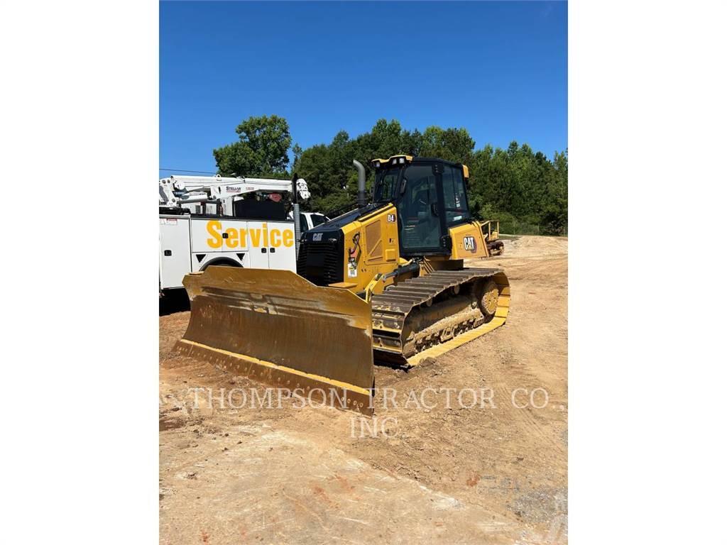 CAT D4 Buldozer sobre oruga