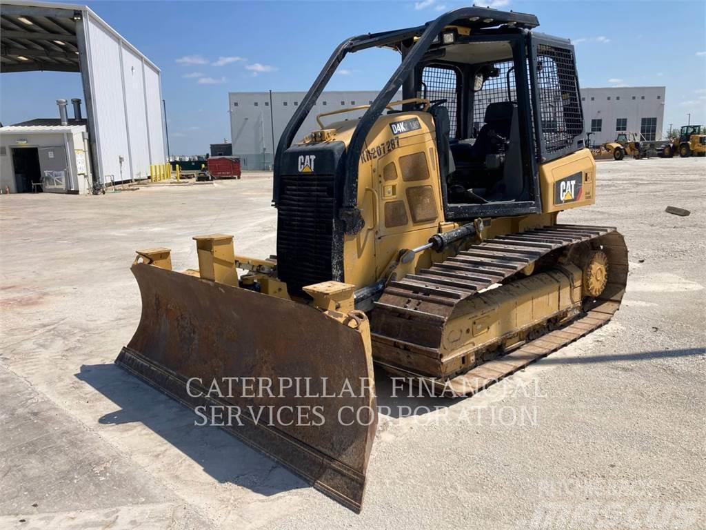 CAT D4K2LGP Buldozer sobre oruga