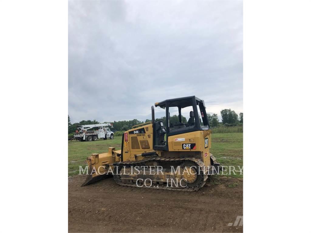 CAT D4K2XL Buldozer sobre oruga