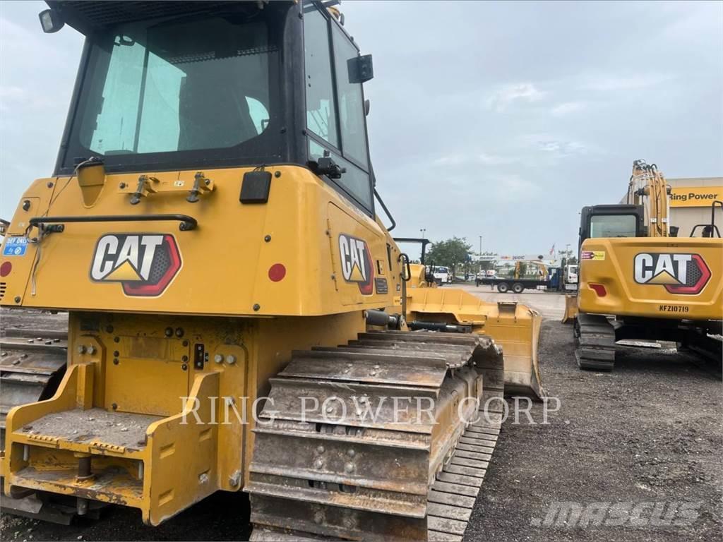 CAT D4VPEW Buldozer sobre oruga