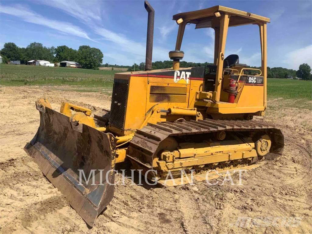 CAT D5CL Buldozer sobre oruga