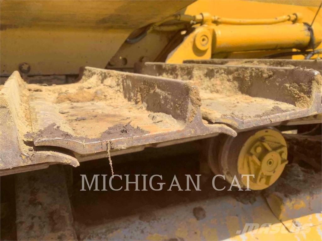 CAT D5CL Buldozer sobre oruga