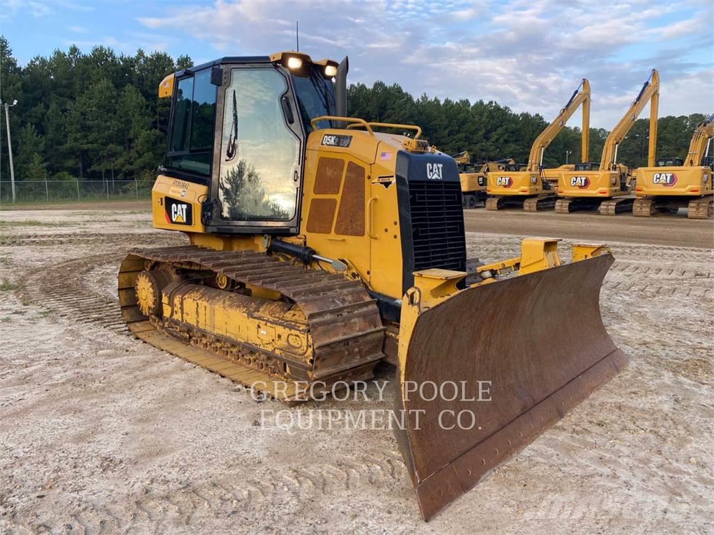 CAT D5K2LGP Buldozer sobre oruga