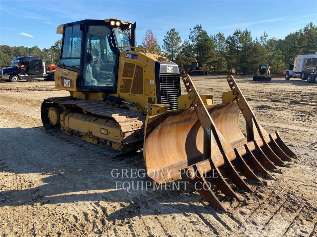 CAT D5K2LGP Buldozer sobre oruga