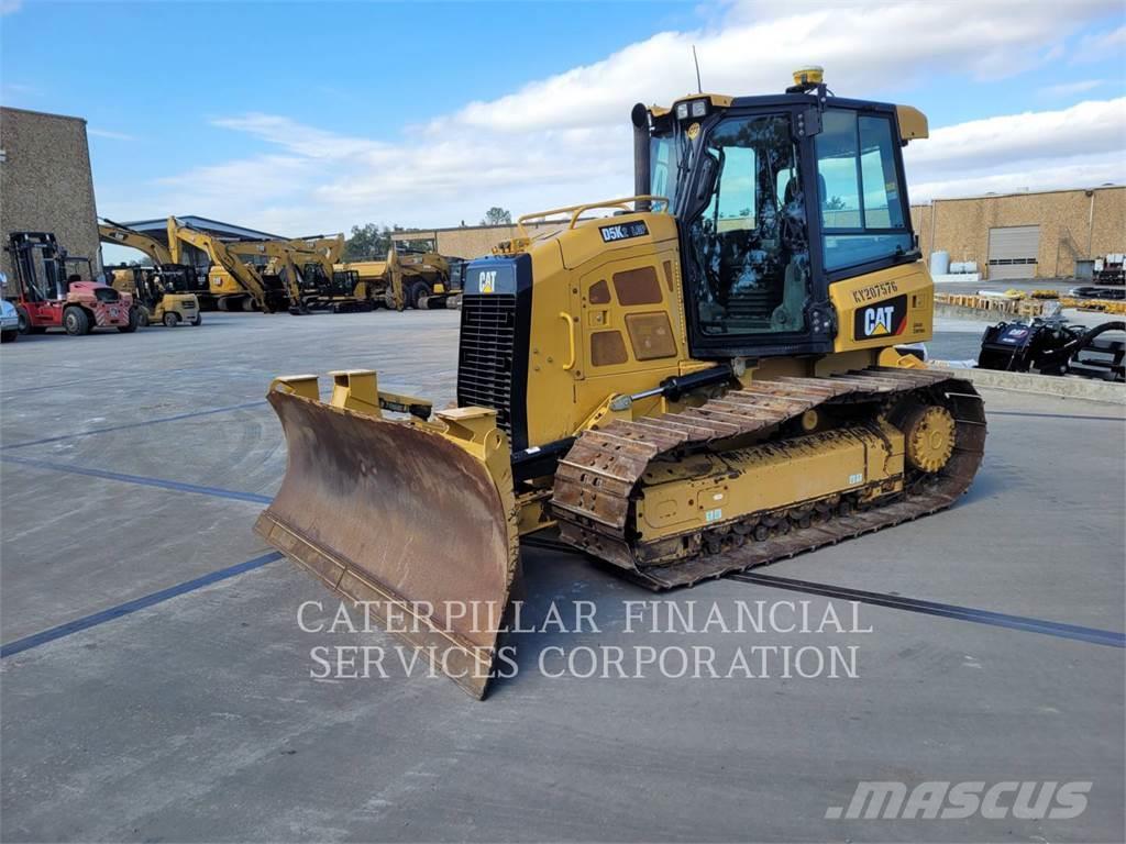 CAT D5K2LGP Buldozer sobre oruga