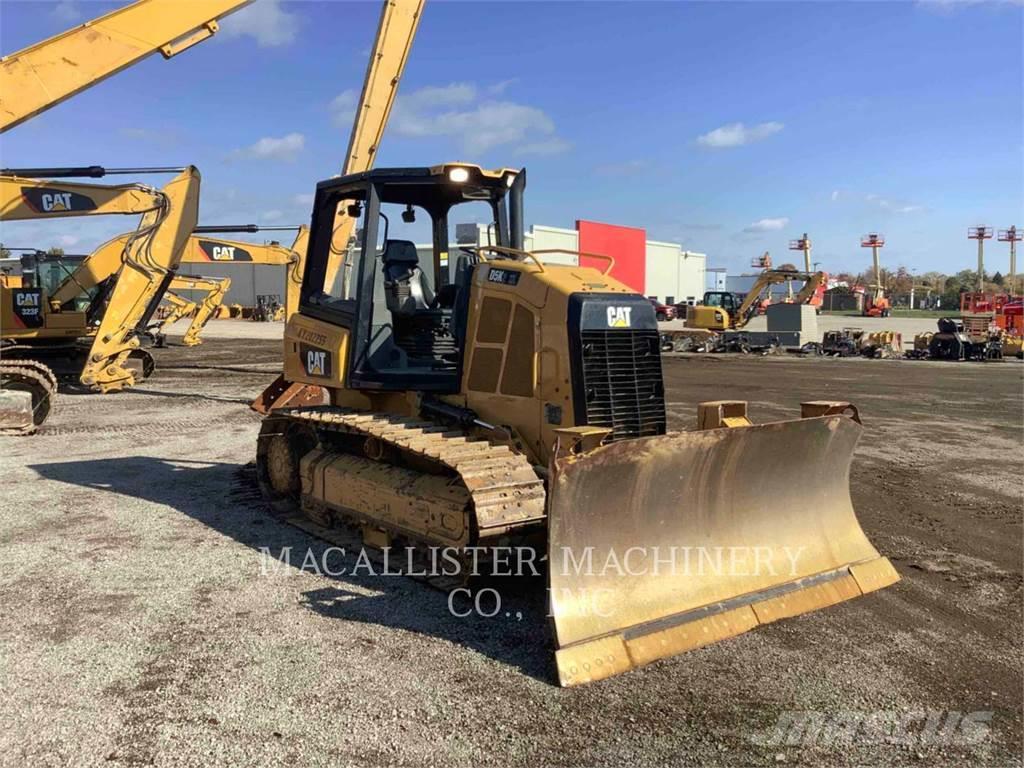 CAT D5K2XL Buldozer sobre oruga