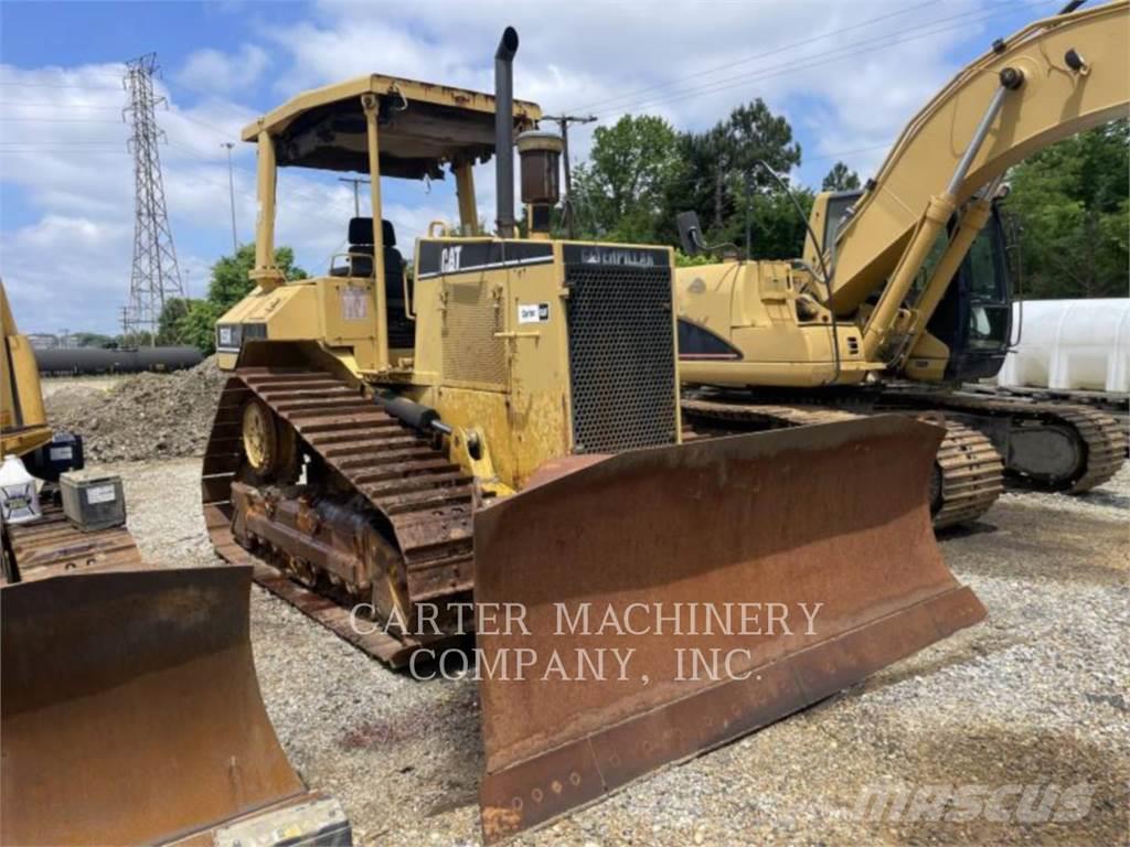 CAT D5MXL Buldozer sobre oruga