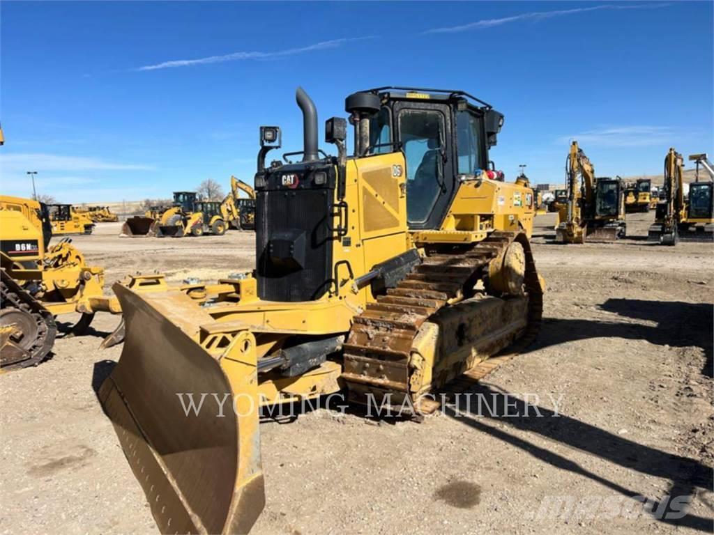 CAT D6 Buldozer sobre oruga