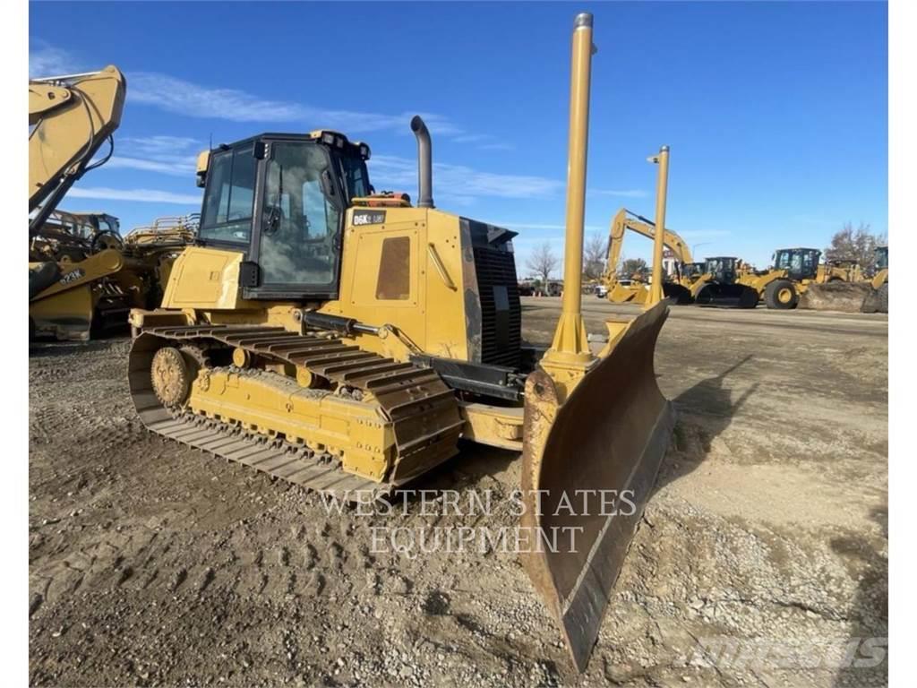 CAT D6K2 Buldozer sobre oruga