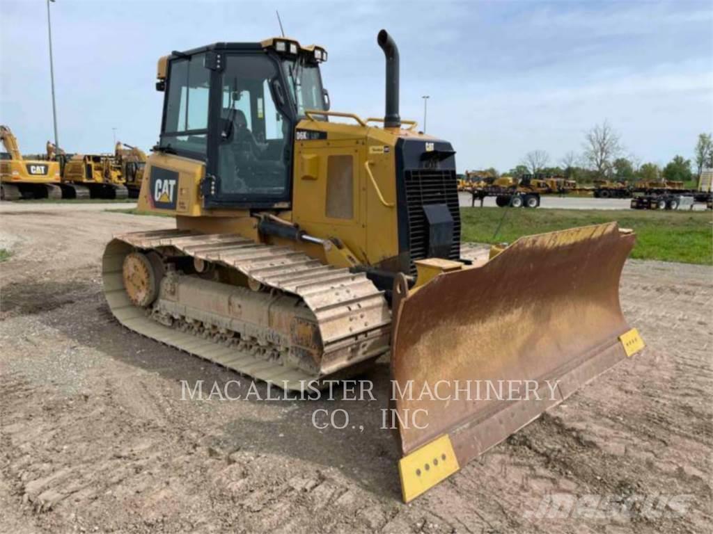 CAT D6K2LGP Buldozer sobre oruga