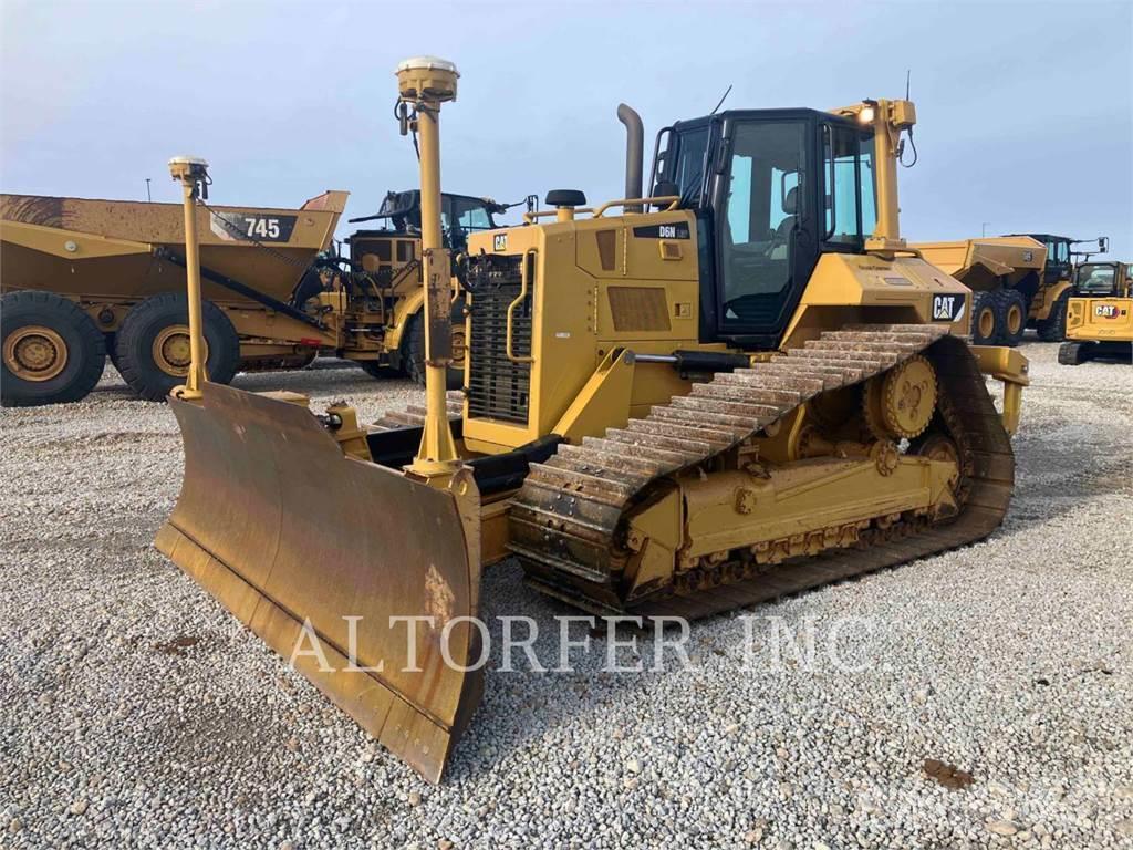 CAT D6NLGP Buldozer sobre oruga