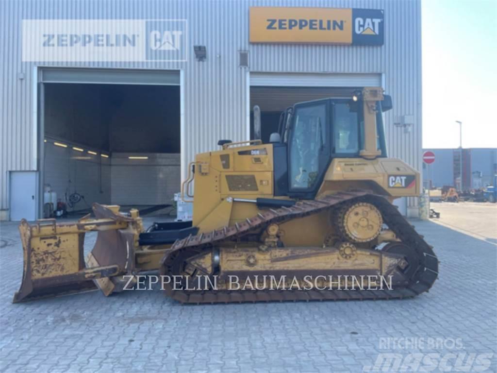 CAT D6NMP Buldozer sobre oruga