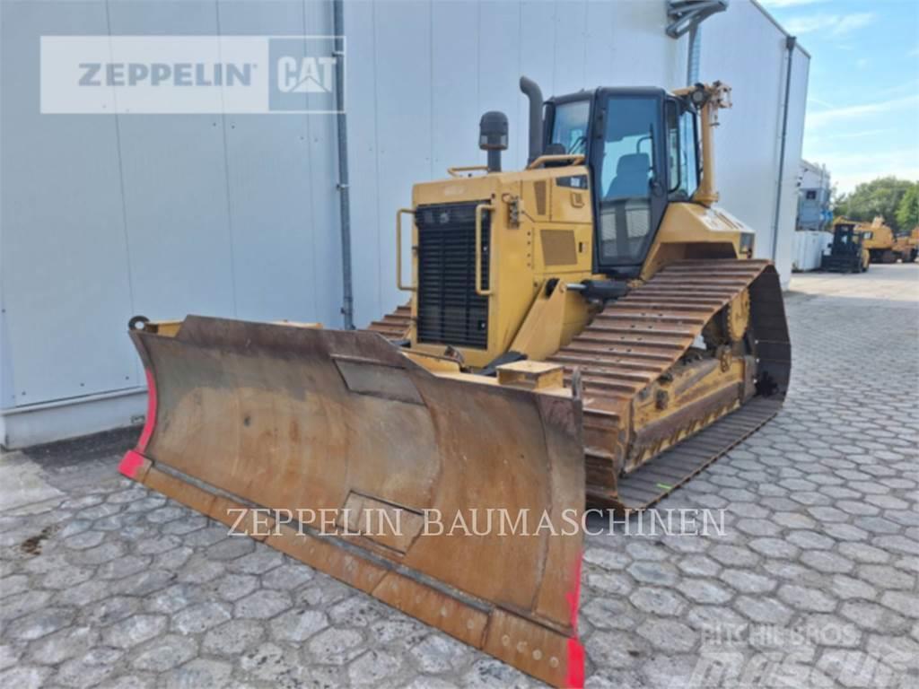 CAT D6NMP Buldozer sobre oruga