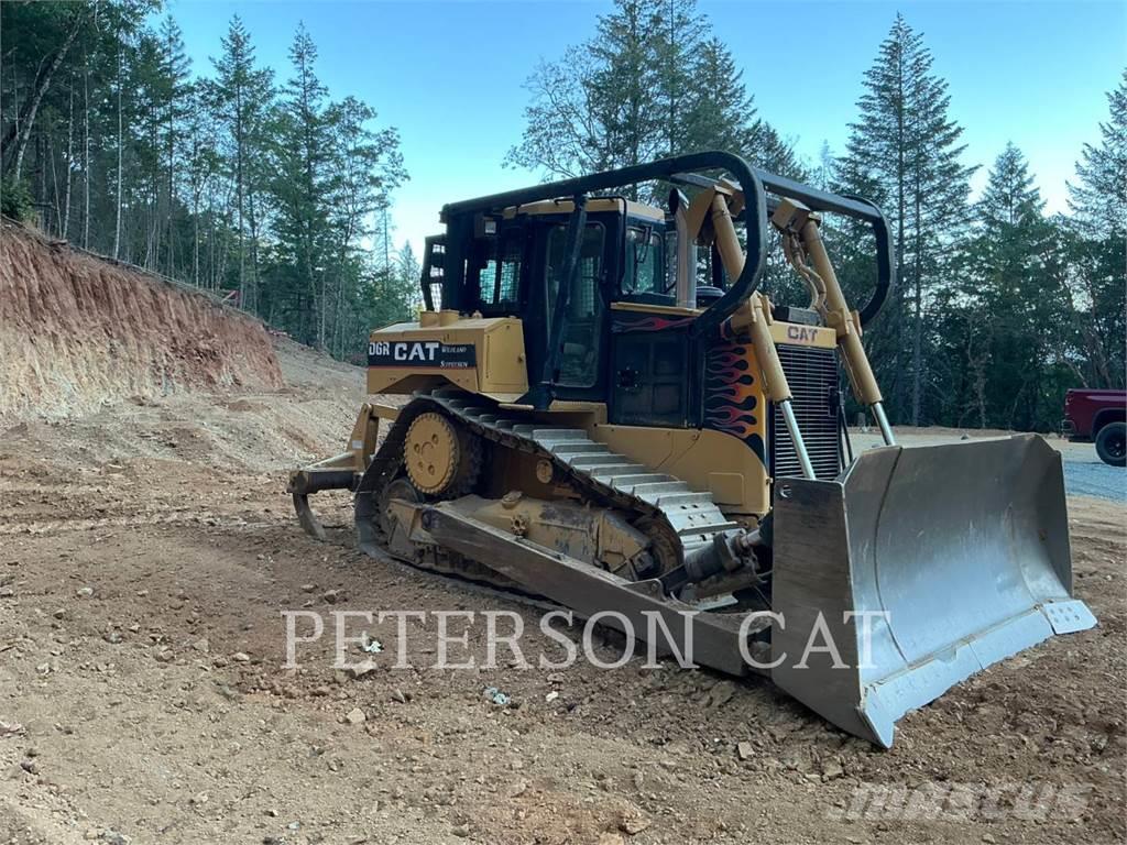 CAT D6R Buldozer sobre oruga