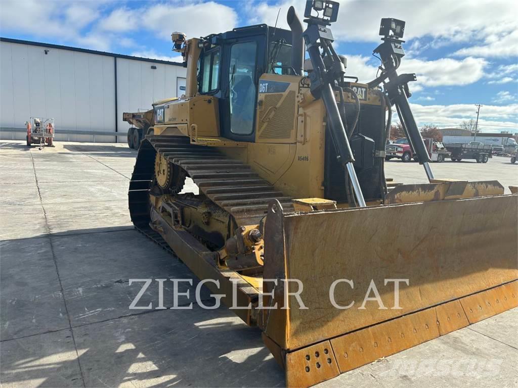 CAT D6TLGP Buldozer sobre oruga