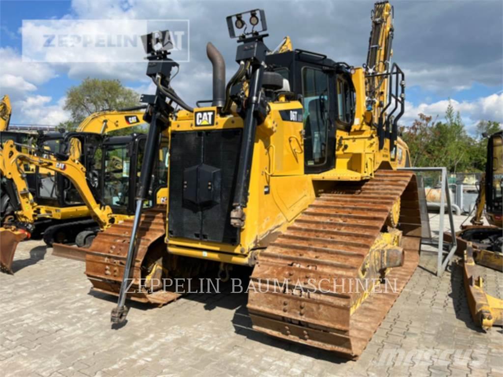 CAT D6TM Buldozer sobre oruga