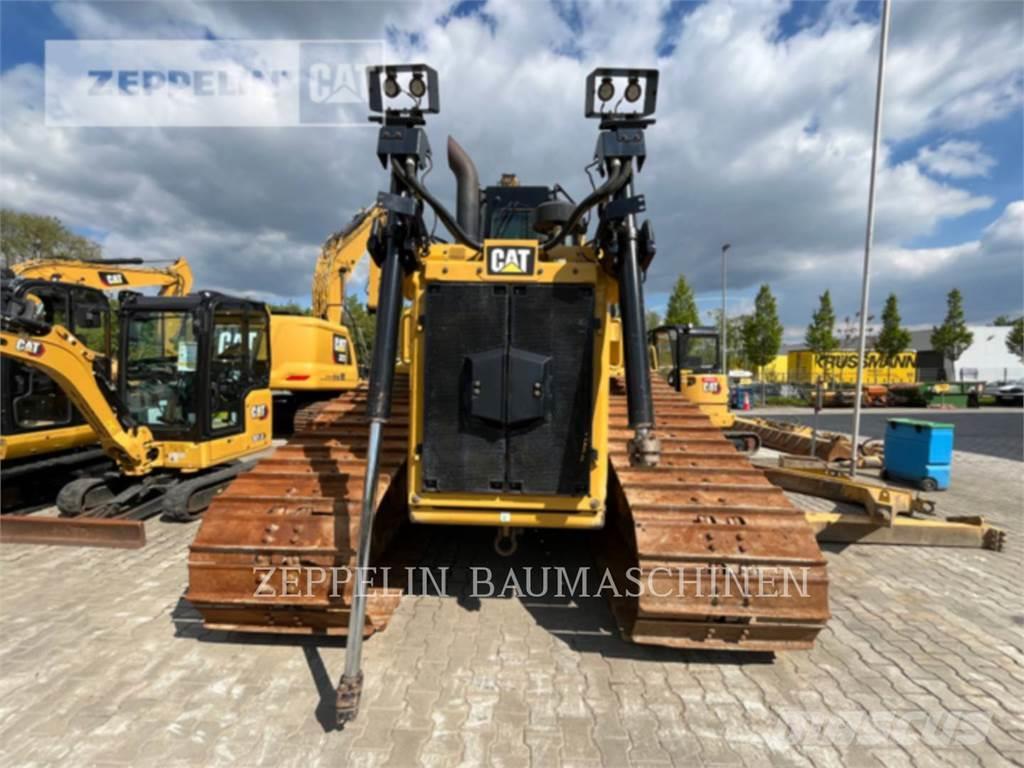 CAT D6TM Buldozer sobre oruga