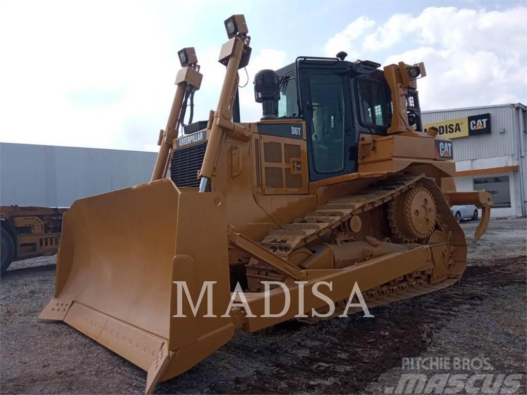 CAT D6TQ Buldozer sobre oruga