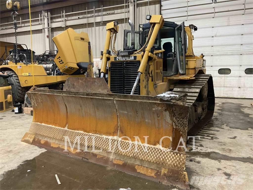 CAT D6TVP Buldozer sobre oruga