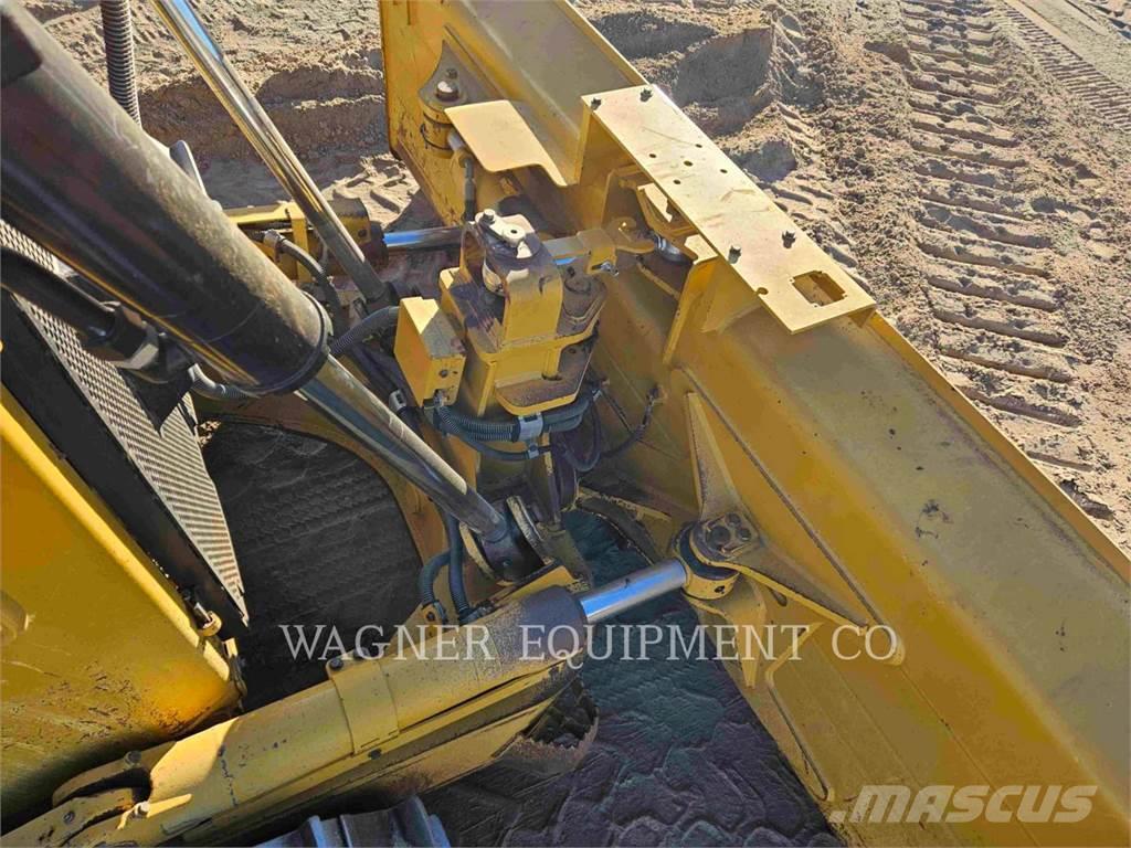 CAT D6TVP Buldozer sobre oruga