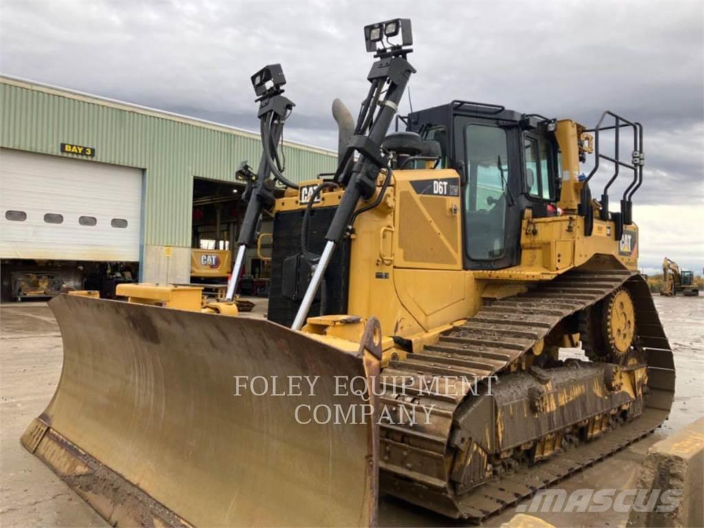 CAT D6TXWVPA Buldozer sobre oruga