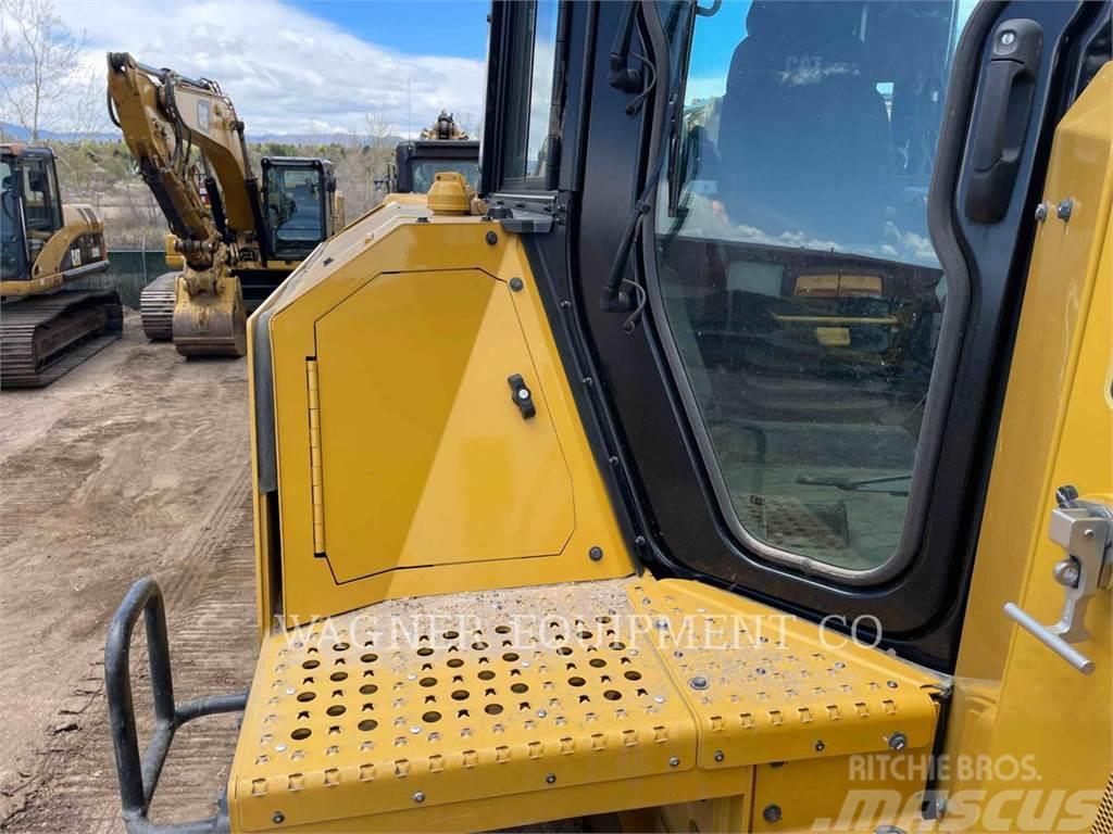 CAT D7 Buldozer sobre oruga