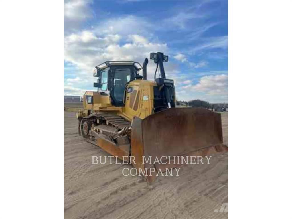 CAT D7E Buldozer sobre oruga