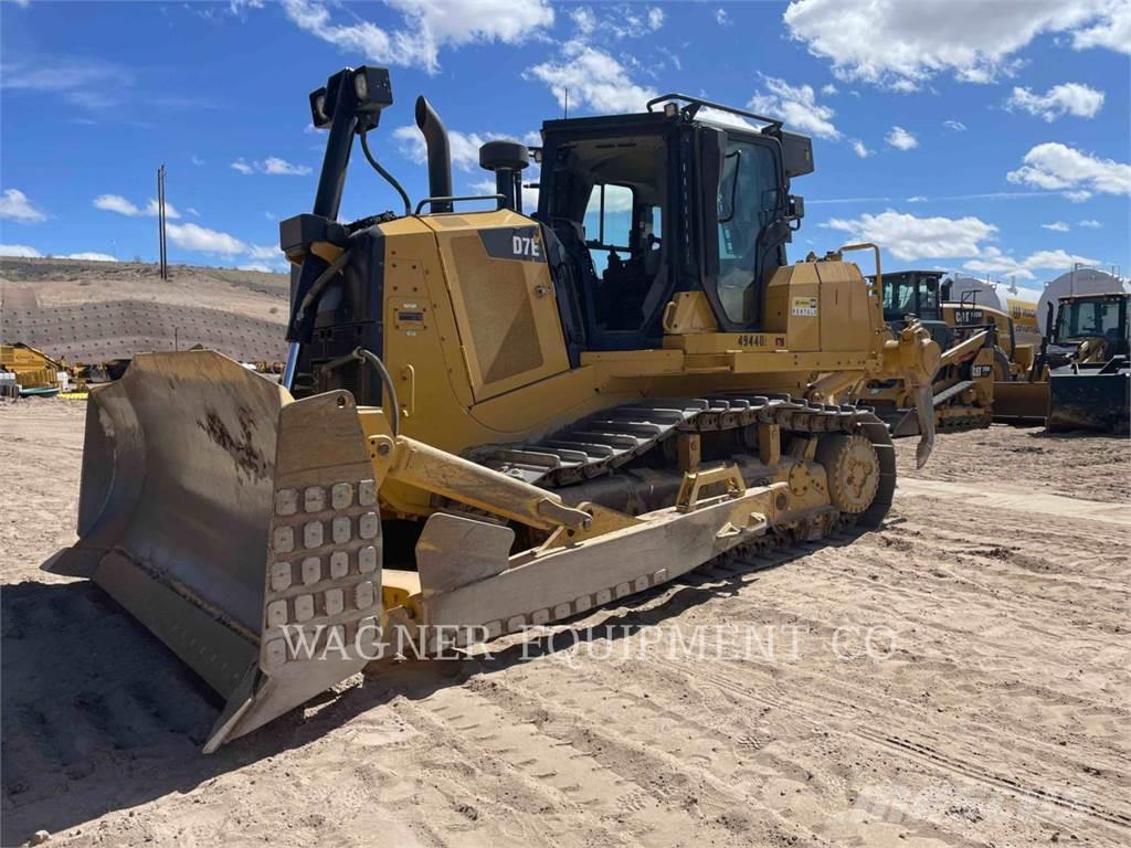 CAT D7E Buldozer sobre oruga