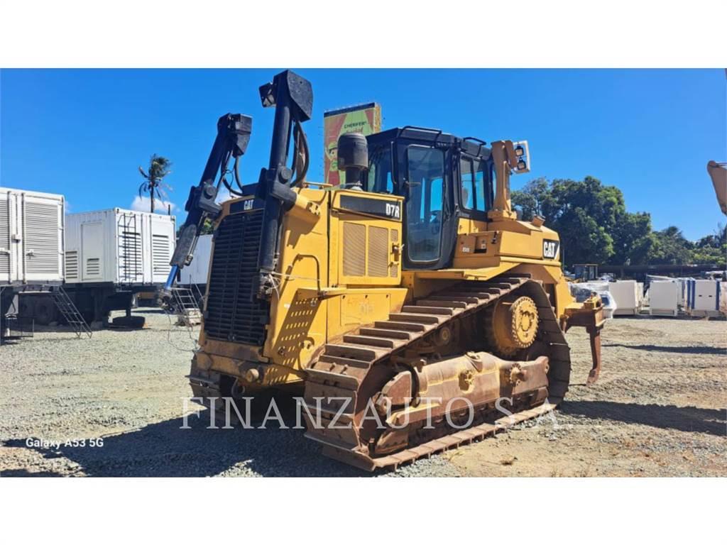 CAT D7R Buldozer sobre oruga