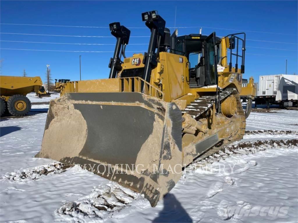 CAT D8 Buldozer sobre oruga