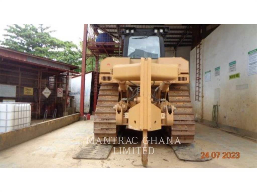 CAT D8R Buldozer sobre oruga